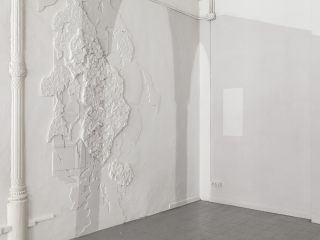 a-shadow-in-the-sky-a-different-Muse-Carien-Vugts-12.48.39